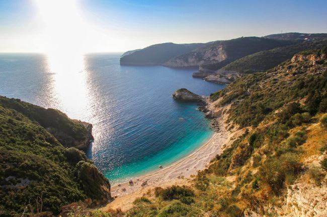 Bask In The Beauty Of Paxoi - Kirki'S Summer Retreats With Private Jacuzzis Ieromonachos Exterior foto