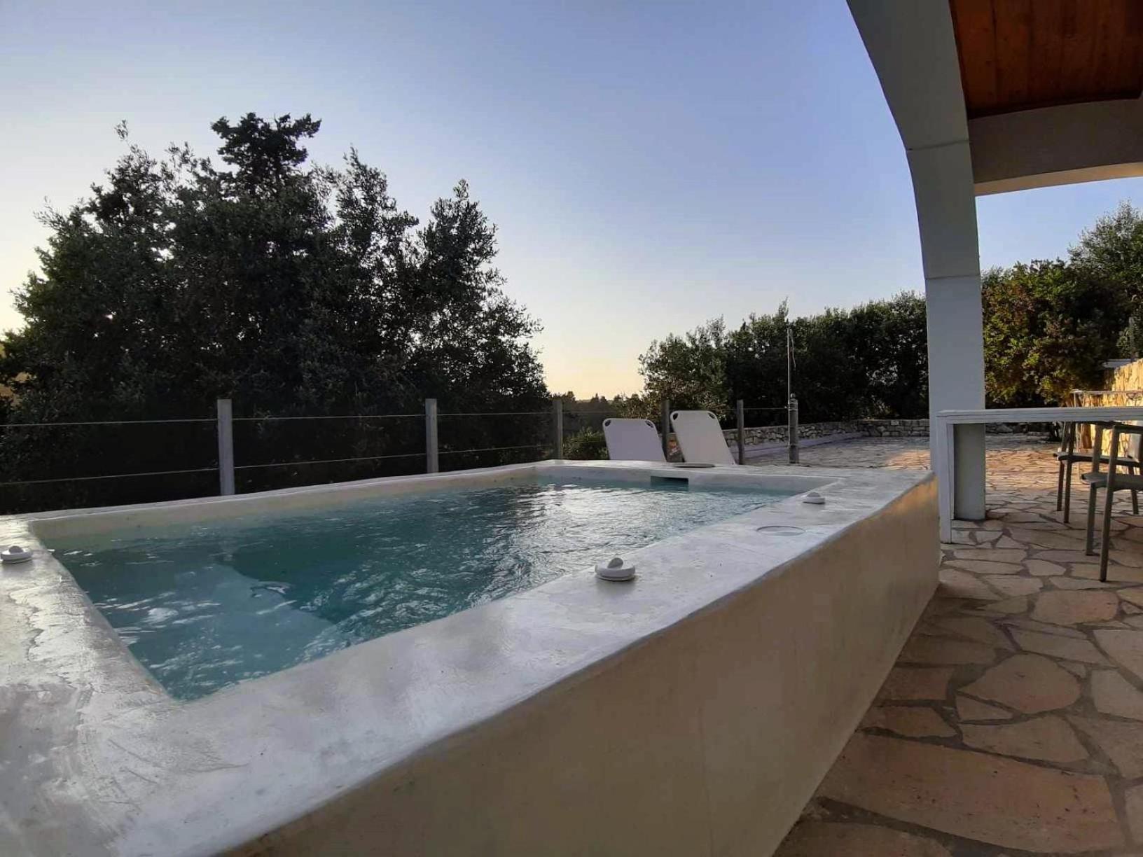 Bask In The Beauty Of Paxoi - Kirki'S Summer Retreats With Private Jacuzzis Ieromonachos Exterior foto